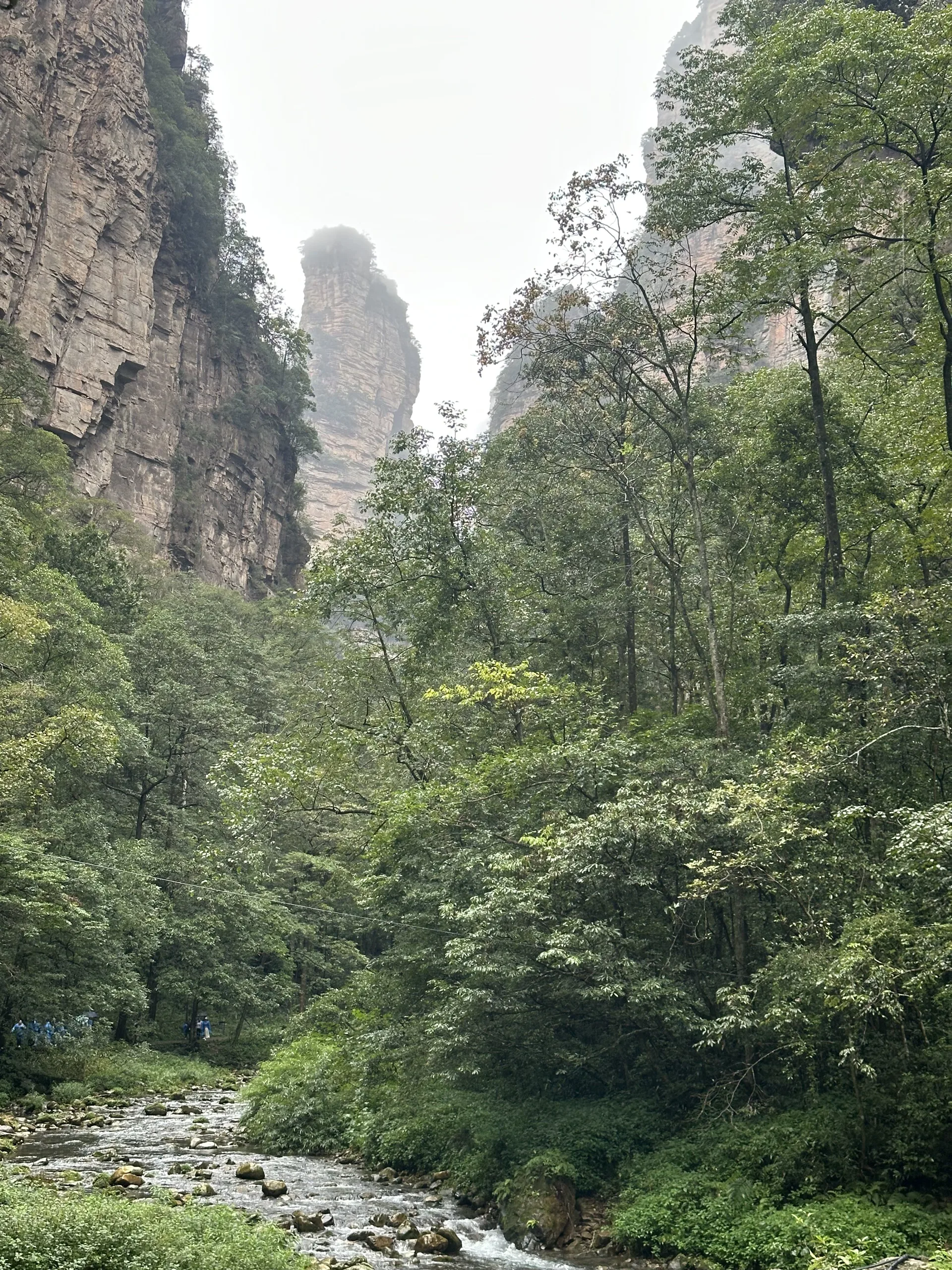 Huangshizhai– Golden Whip Stream