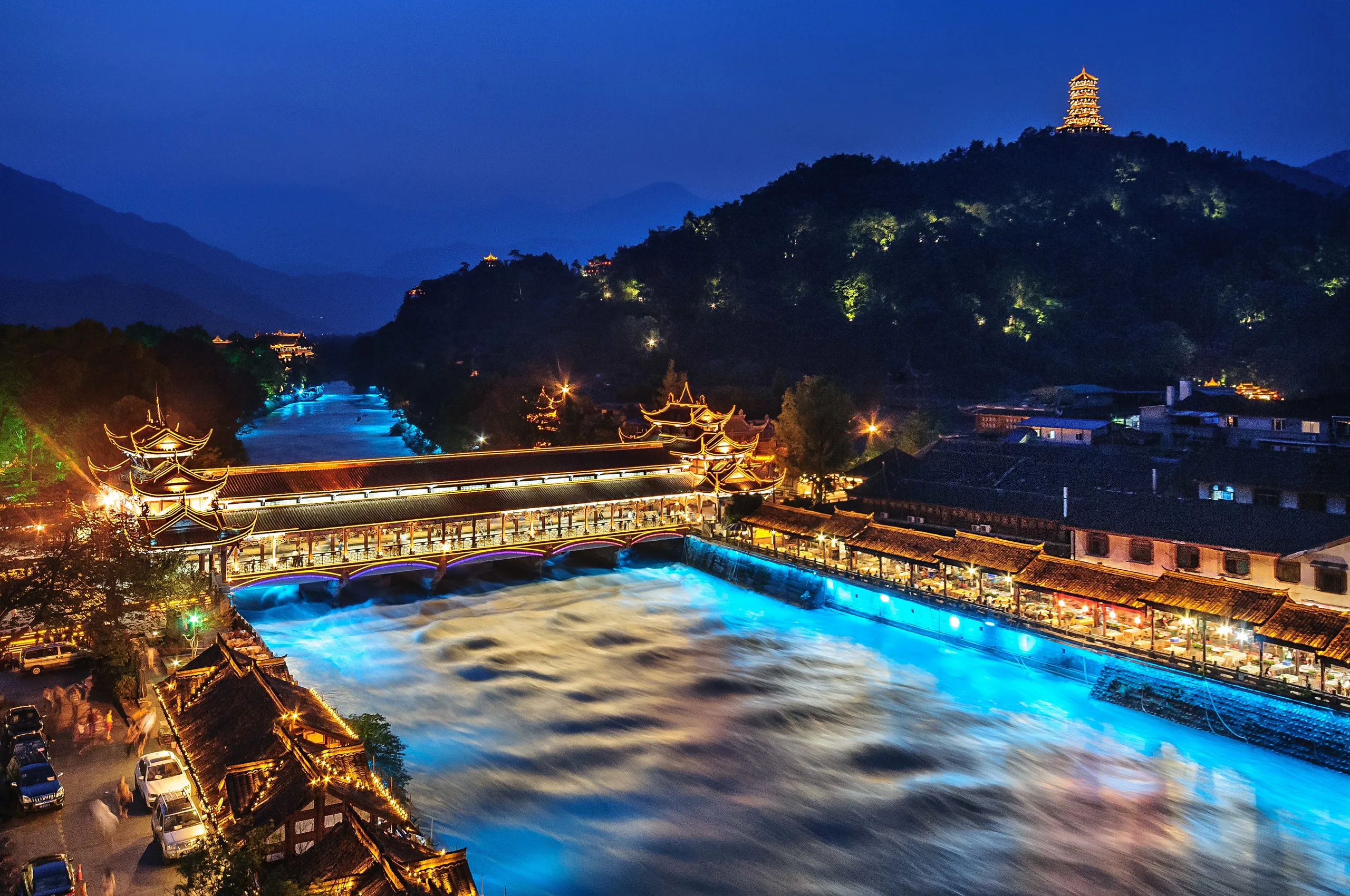 Panda Valley & Dujiangyan Irrigation System