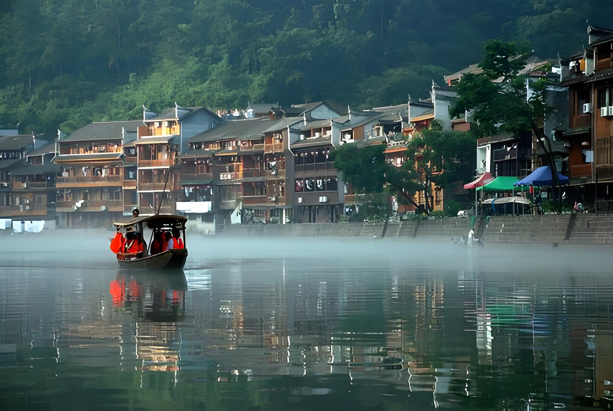 Fenghuang Ancient Town